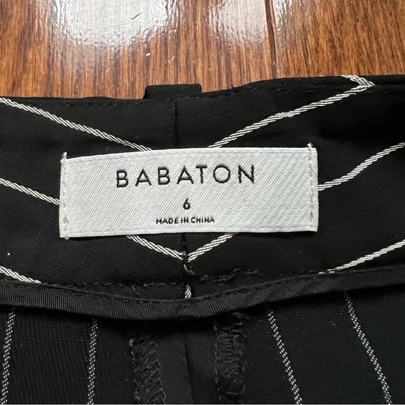 Aritzia Babaton Modesto Black White Pinstripe Straight Leg Trouser Pants - Sz 6 - Picture 10 of 16